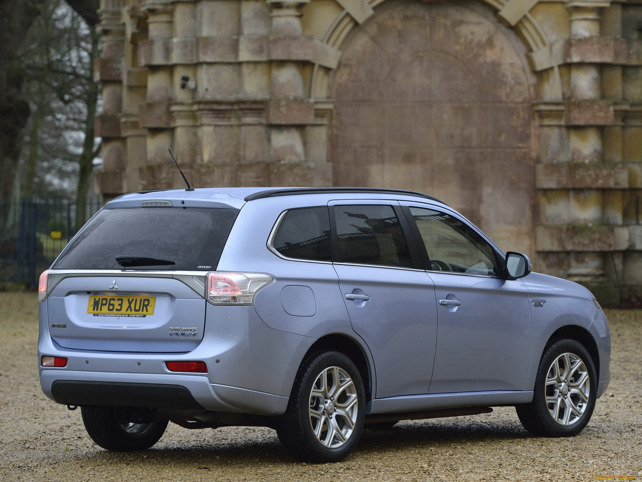 , mitsubishi, outlander, phev, uk-spec, 